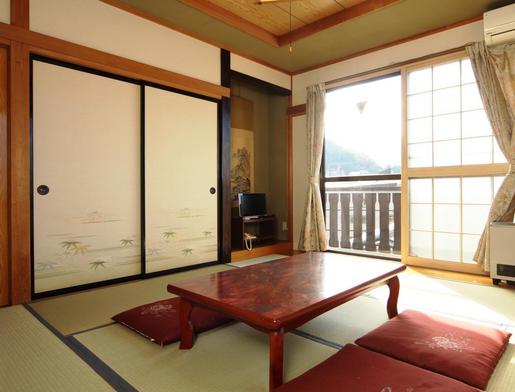 Villa Katashio Nozawaonsen Exterior foto